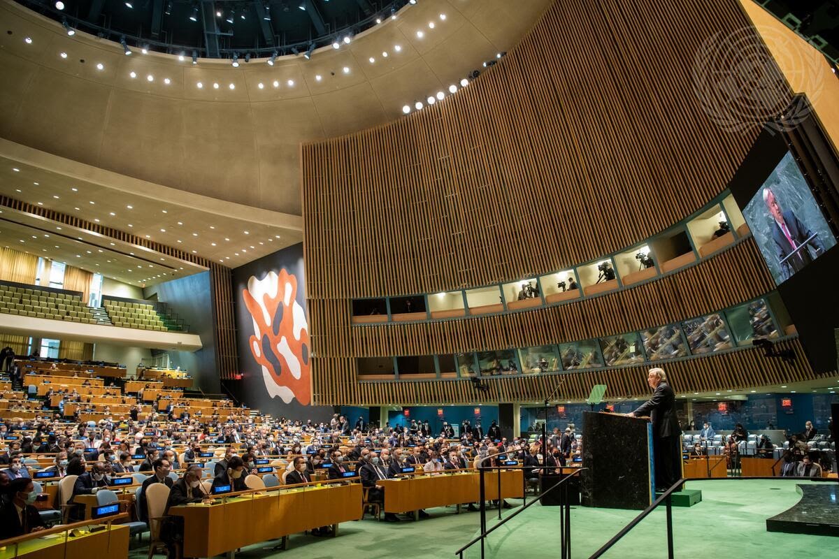 A full plenary hall at the UN headquarters in New York listens to Secretary-General António Guterres as he addresses the general debate of the General Assembly’s 76th session